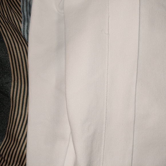 White criss cross Tanks - Picture 5 of 8